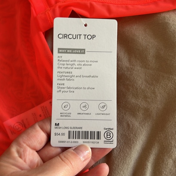 NWT athleta Circuit top - Picture 3 of 4